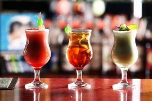 Alcohol-free or low-alcohol beverages