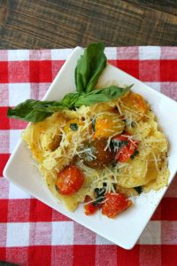 Ravioli with Tomato sauce