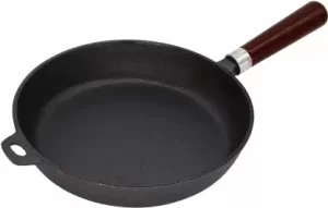 Cast iron skillet