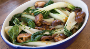 Bok choy and mushroom