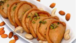 Gujiya