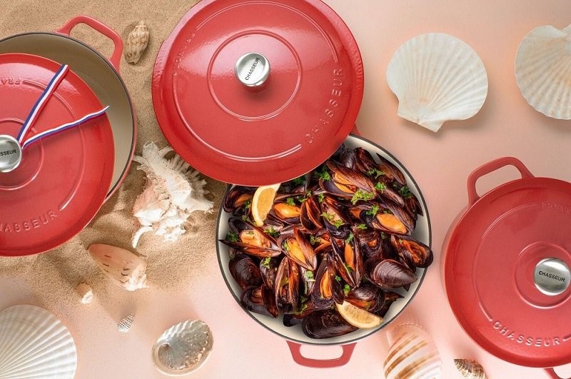 Chasseur and Le Creuset