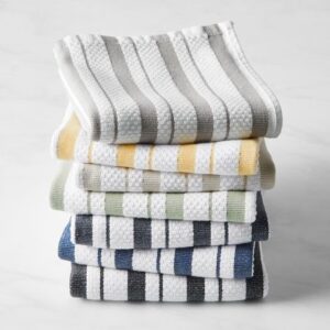 CLASSIC STRIPE TOWELS