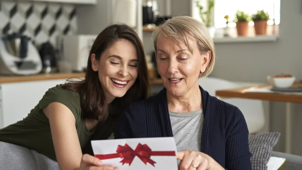 15 Unique Kitchen Gifts for Moms