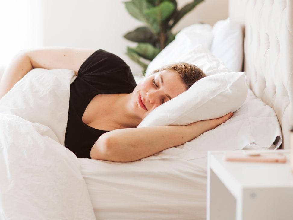 Is it true that sleeping with a silk pillowcase improves the quality of your skin and hair?